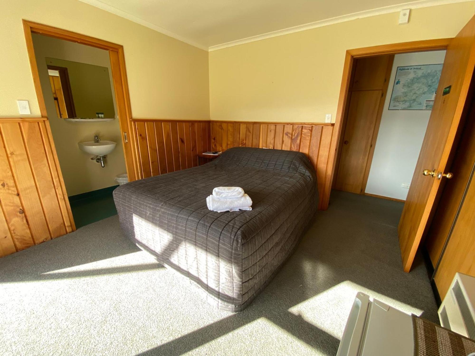 Отель Donegal House Кайкоура Экстерьер фото
